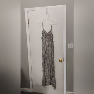 BP Women's Striped Gray And White Sweetheart Cutout Maxi Dress Sz L